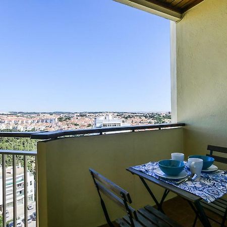 Апартаменти Cozy Studio With Balcony And Beautiful View Кашкайш Екстер'єр фото