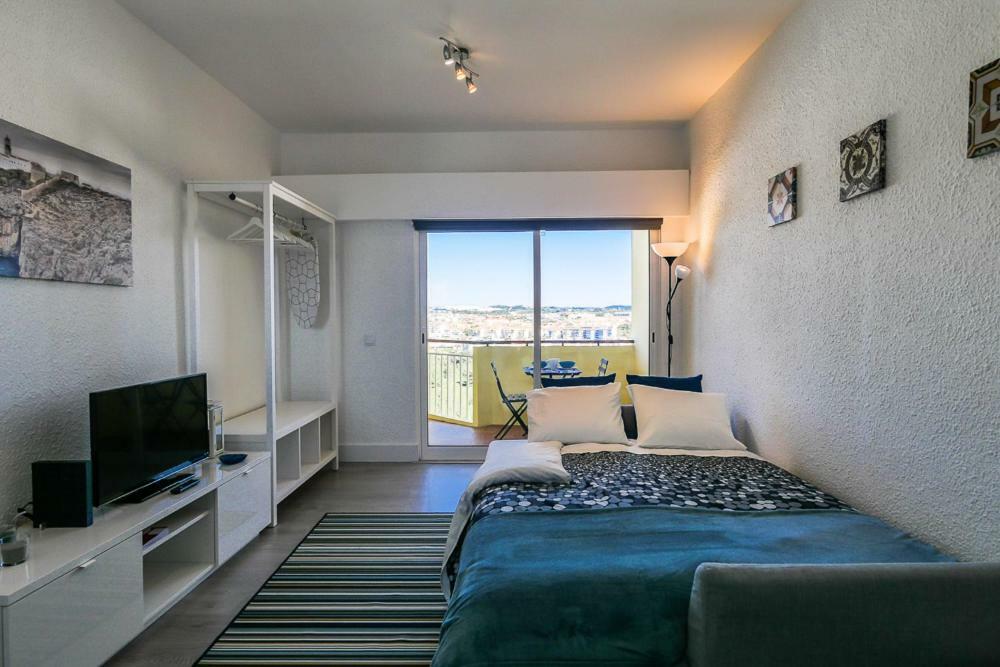 Апартаменти Cozy Studio With Balcony And Beautiful View Кашкайш Екстер'єр фото