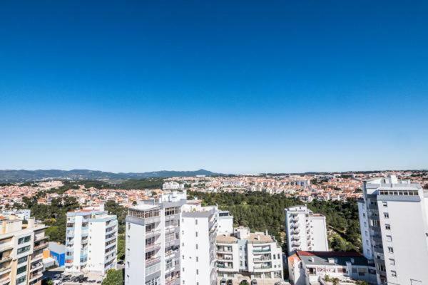 Апартаменти Cozy Studio With Balcony And Beautiful View Кашкайш Екстер'єр фото